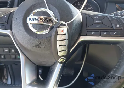 2018 Nissan Rogue Sv z USA, uszkodzony, nr VIN KNMAT2MT8JP584782